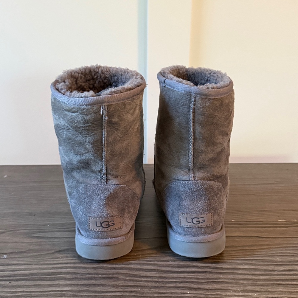Ugg Classic Boot - image 4